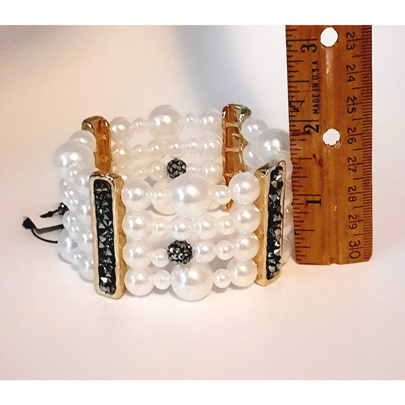 Chico's NWT Faux Pearl Crystal Druzy Accents Multi-Strand Stretch Bracelet NEW - Picture 3 of 4